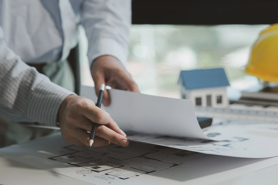 Résumé de l'encadrement des maisons en bois sur le chantier de construction